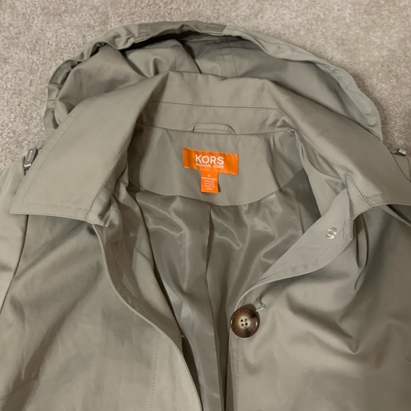 Michael Kors Khaki Belted Trench Rain Coat Size M - Picture 9 of 13